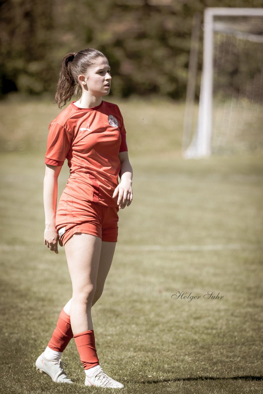 Bild 111 - F TSV Zarpen - Holstein Kiel II : Ergebnis: 2:6